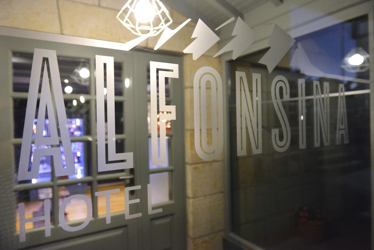 Hotel La Alfonsina Santibanez de Villacarriedo 外观 照片