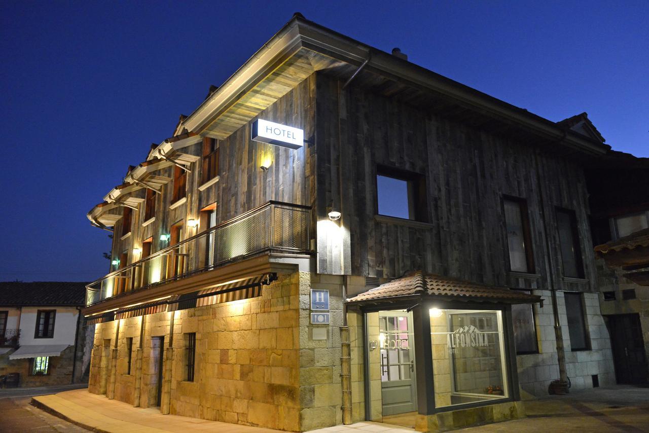 Hotel La Alfonsina Santibanez de Villacarriedo 外观 照片