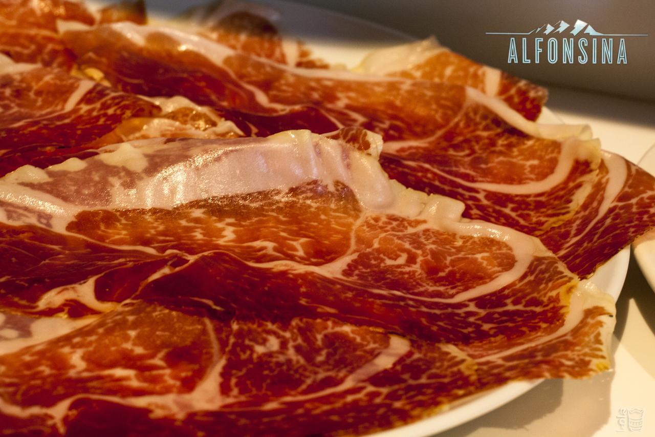 Hotel La Alfonsina Santibanez de Villacarriedo 外观 照片