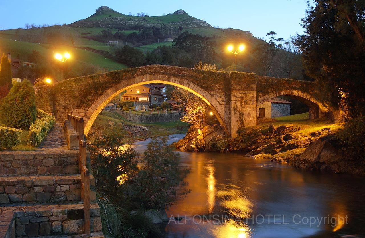 Hotel La Alfonsina Santibanez de Villacarriedo 外观 照片